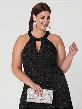 Laura Plus Keyhole Cut Out Midi